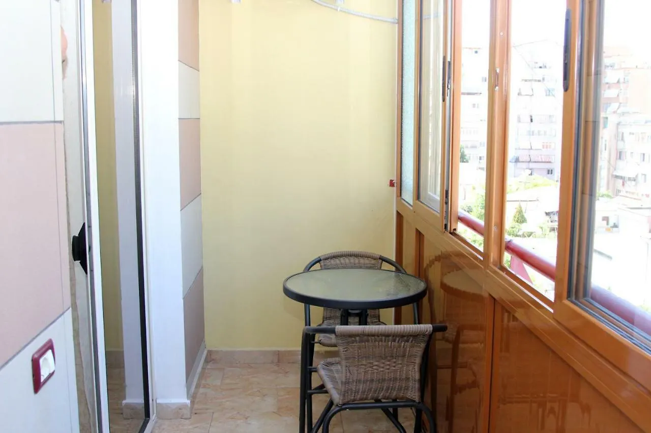 Fiqe Rental Тирана Апартаменты